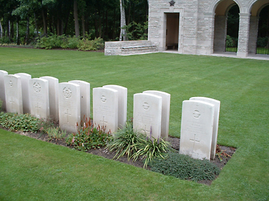 Beispiel f&uuml;r ein gepflegtes Reihengrab